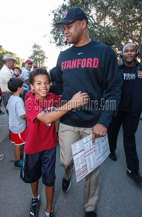 2013Stanford-Wash-027.JPG - Oct. 5, 2013; Stanford, CA, USA; Stanford Cardinal head coach David Shaw (right) and son Carter Shaw during the team walk prior to game against the Washington Huskies at  Stanford Stadium. Stanford defeated Washington 31-28.